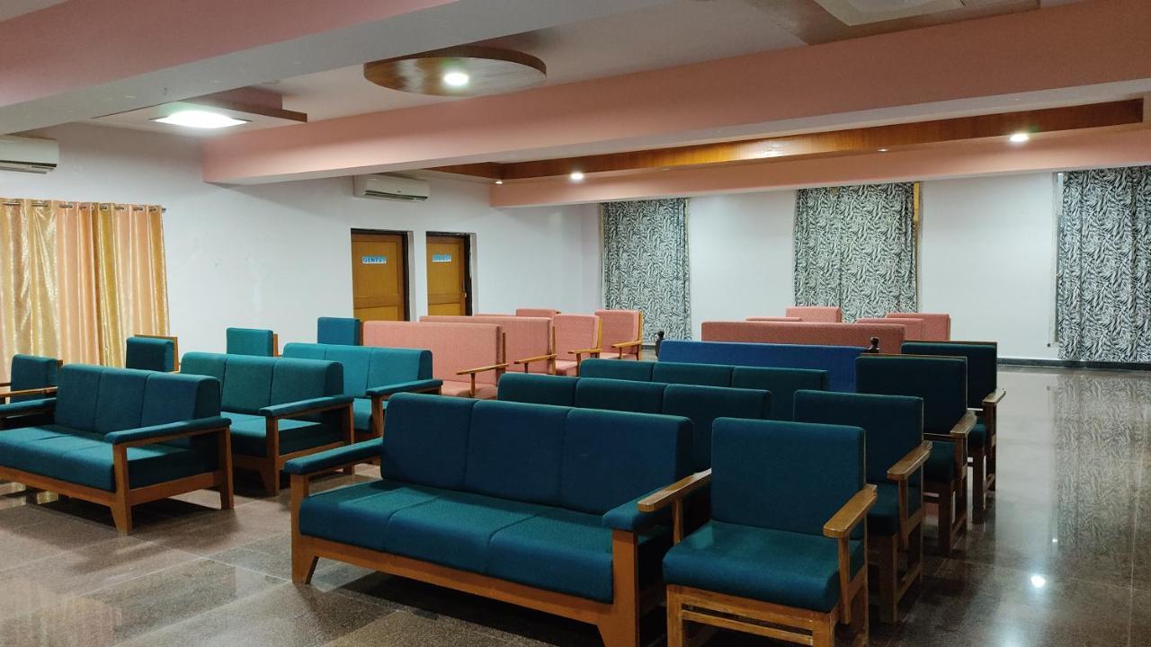Kanthi Resorts Badami Bagalkot ภายนอก รูปภาพ