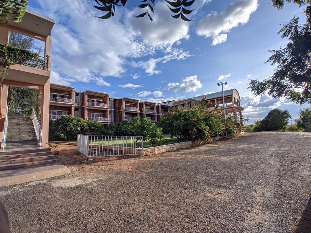 Kanthi Resorts Badami Bagalkot ภายนอก รูปภาพ
