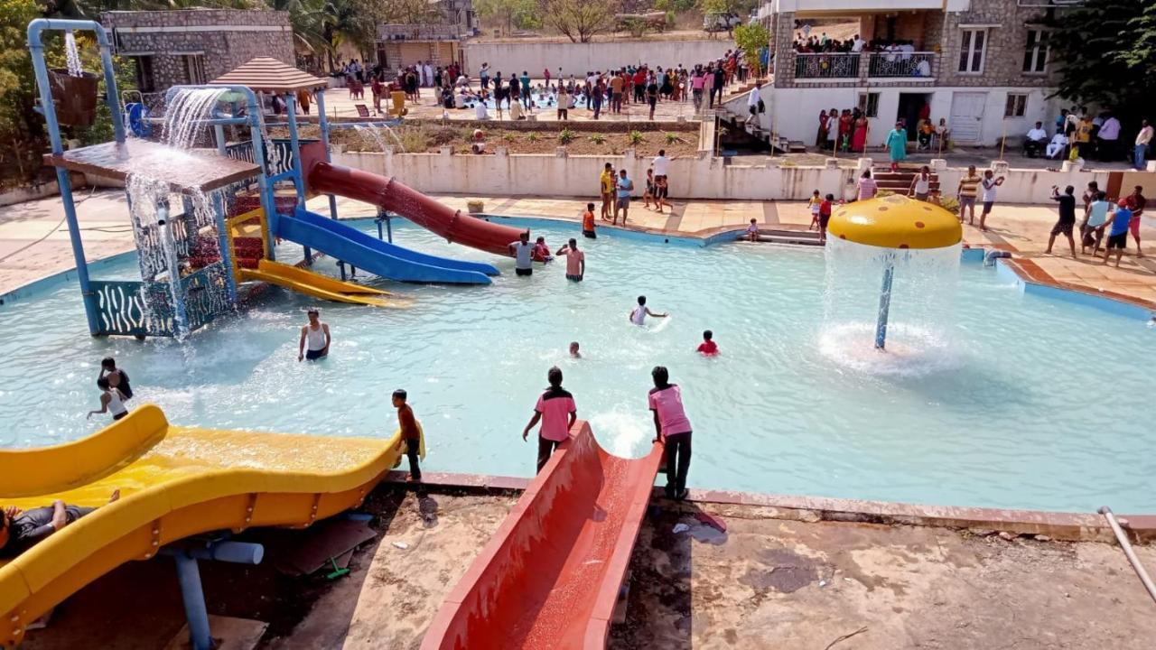 Kanthi Resorts Badami Bagalkot ภายนอก รูปภาพ